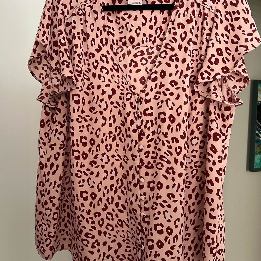 Addition Elle Leopard Print Ruffle Sleeve Blouse